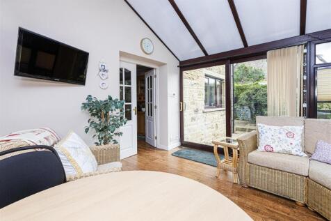 Bramleys Estate Agents - Woodsome Park - Fenay Bri