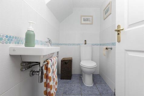 Bramleys Estate Agents - Woodsome Park - Fenay Bri