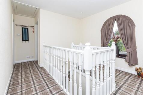 Bramleys Estate Agents - Woodsome Park - Fenay Bri