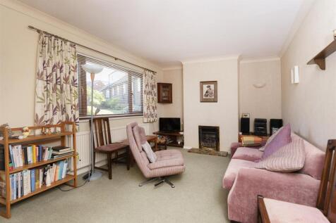 Bramleys Estate Agents - Lydgate Drive - Lepton (2