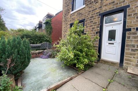 front garden area.jpg