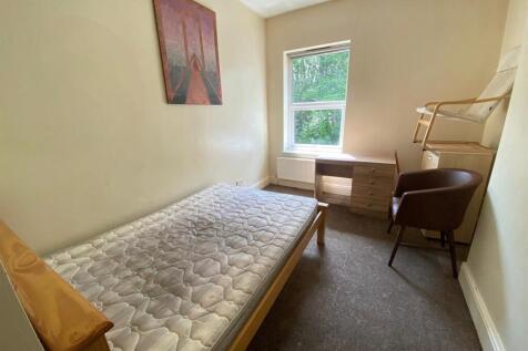 bed 1.jpg