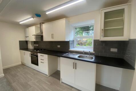 KITCHEN 2.jpg
