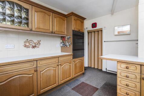Bramleys Estate Agents - Flush House Lane - Holmfi
