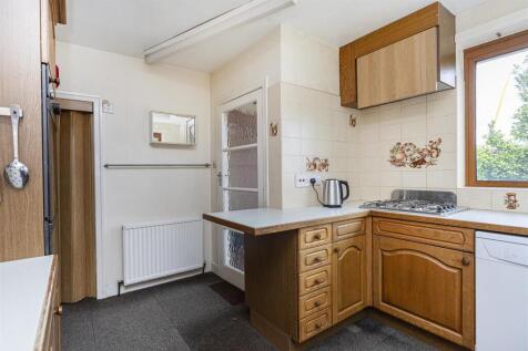 Bramleys Estate Agents - Flush House Lane - Holmfi