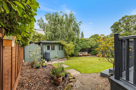 78 Fenay Lane, Almondbury 38_297.png