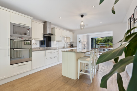 78 Fenay Lane, Almondbury 09_297.png