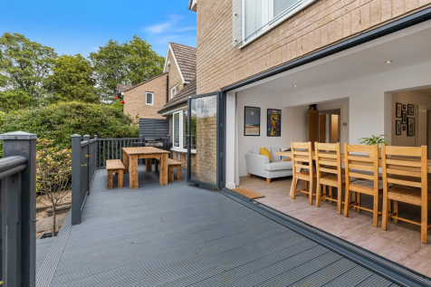 78 Fenay Lane, Almondbury 40_297.png