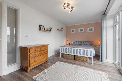 78 Fenay Lane, Almondbury 29_297.png