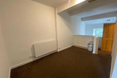 ROOM 2.jpg