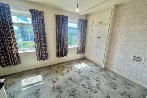 Bramleys Estate Agents - Sheepridge - Huddersfield