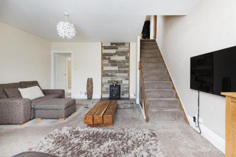Bramleys Estate Agents - Dalmeny Avenue - Crosland