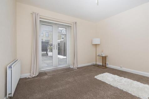 Bramleys Estate Agents - Dalmeny Avenue - Crosland