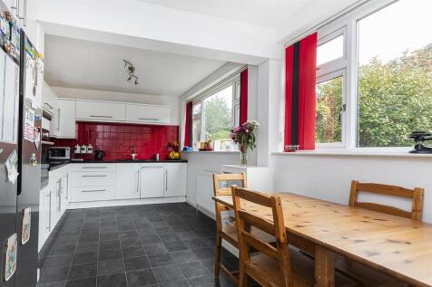 Bramleys Estate Agents - High Crest - Linthwaite (