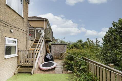 Bramleys Estate Agents - High Crest - Linthwaite (