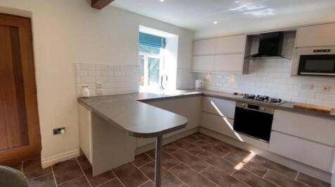 KITCHEN 4.jpg