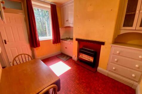 dining room.jpg
