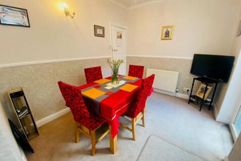dining room.jpg