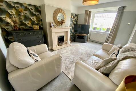 lounge new sofa diff.jpg