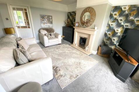 lounge new sofa diff 1.jpg