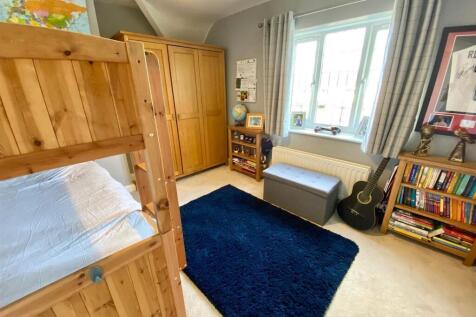 northedge park 17 bed 2.jpg