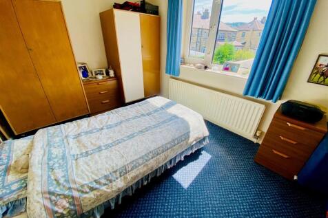 bedroom 3.jpg