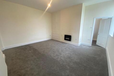 LOUNGE 1.jpg