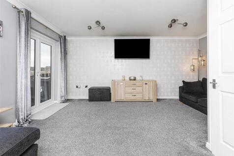 Bramleys Estate Agents - Holly Bank Road - Lindley