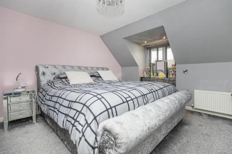 Bramleys Estate Agents - Holly Bank Road - Lindley