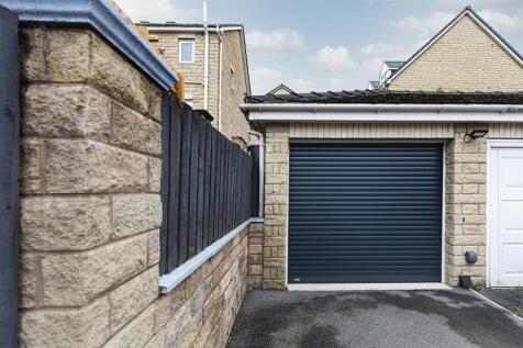 Bramleys Estate Agents - Holly Bank Road - Lindley