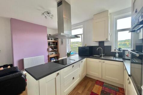 kitchen2.jpg