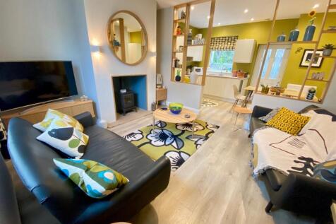 lounge area.jpg