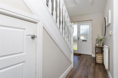 Bramleys Estate Agents - Wadsworth Fold - Lindley 