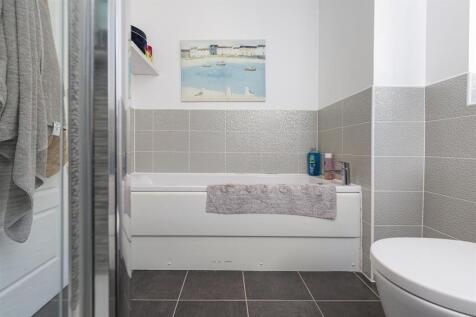 Bramleys Estate Agents - Wadsworth Fold - Lindley 