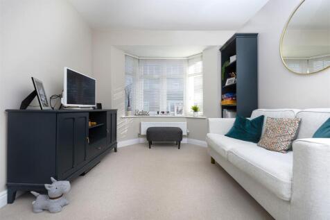 Bramleys Estate Agents - Wadsworth Fold - Lindley 
