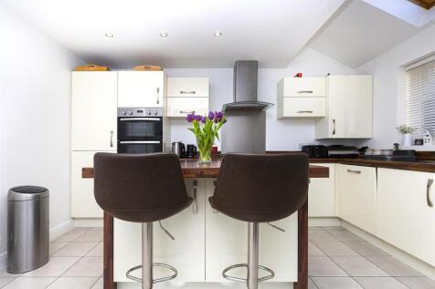 Bramleys Estate Agents - Wadsworth Fold - Lindley 