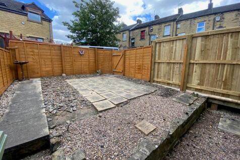 BACK GARDEN.jpg