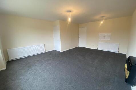 LOUNGE 2.jpg