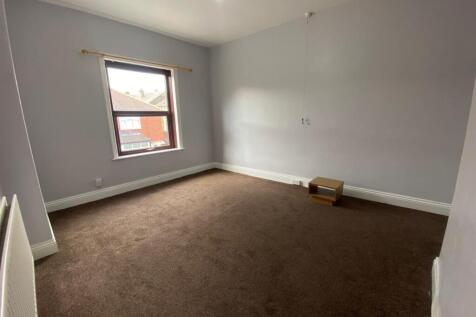 BEDROOM.jpg