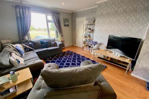 Bramleys Estate Agents - Wilton Avenue - Bradley (