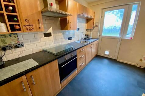 Bramleys Estate Agents - Wilton Avenue - Bradley (