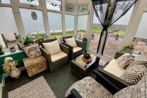 Bramleys Estate Agents - Wilton Avenue - Bradley (