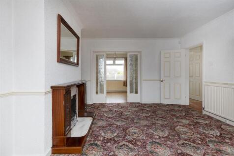 Bramleys Estate Agents - Weatherhill Crescent - Li