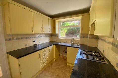 KITCHEN 1.jpg