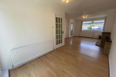 DINING AREA 1.jpg