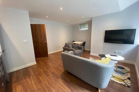LOUNGE AREA.jpg