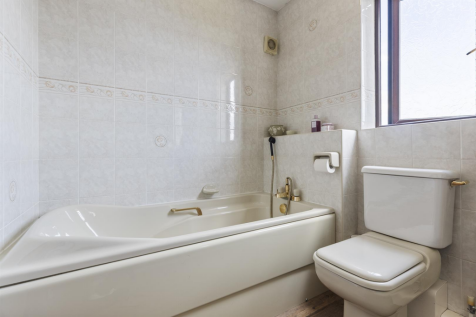 29 Ganton Way, Fixby 33_297.png