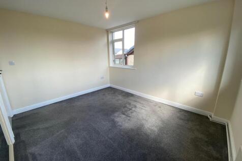 BEDROOM 3.jpg