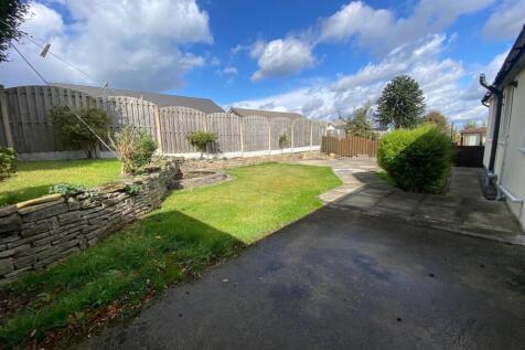 BACK GARDEN 2.jpg