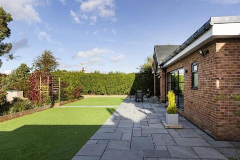 Bramleys Estate Agents - Cumberland Avenue - Fixby
